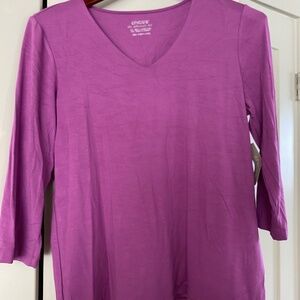 NWT Chico’s Touch Of Cool Solid V-Neck Top